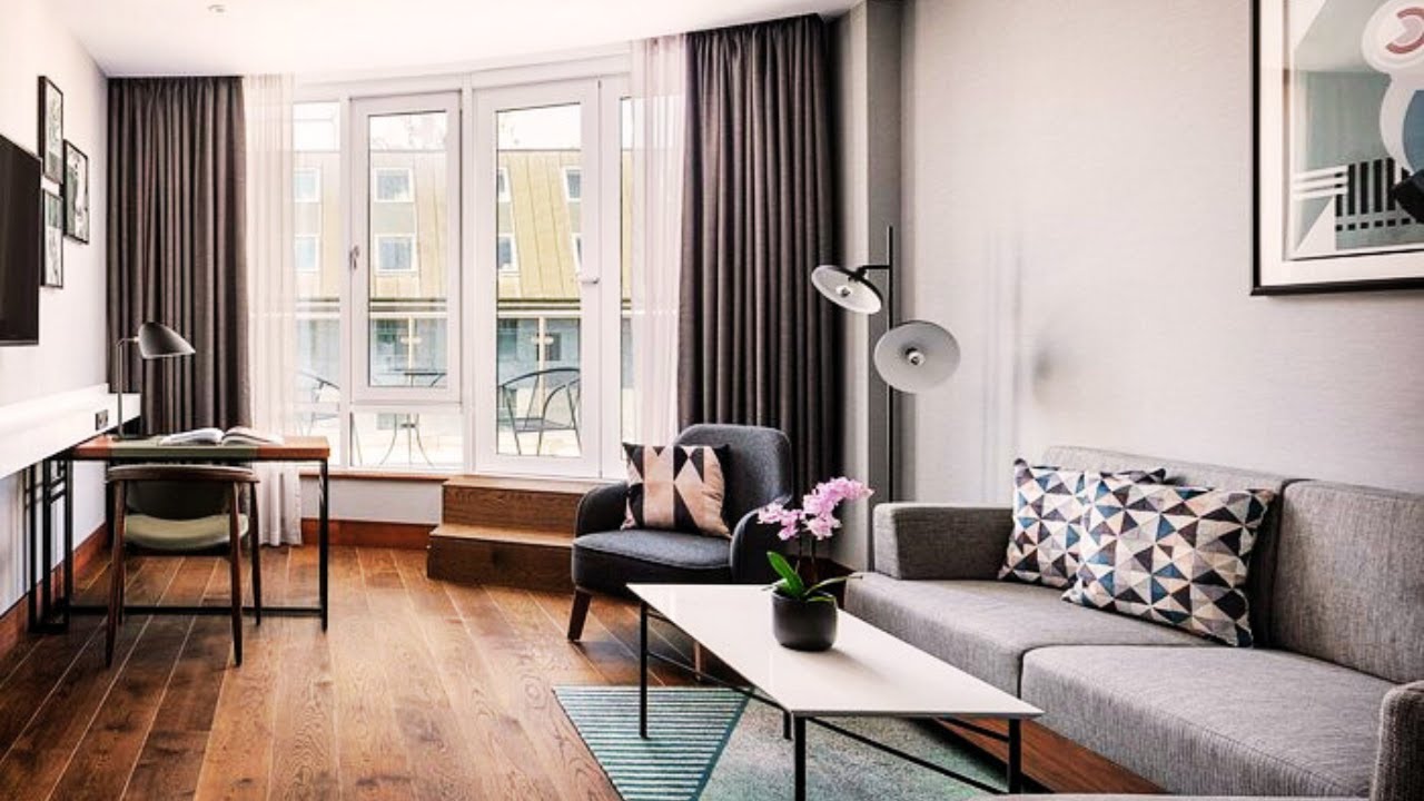 Luxury Hotel and Room Tour - Marriott  in Prague