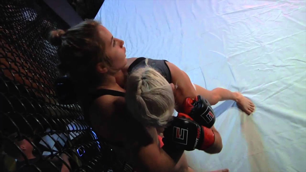 Jessica Ertl vs Aimee Masters Pure FC