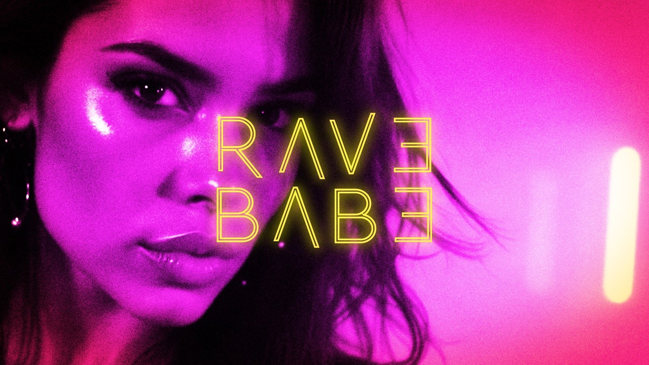 ILYAA - Drop That Beat