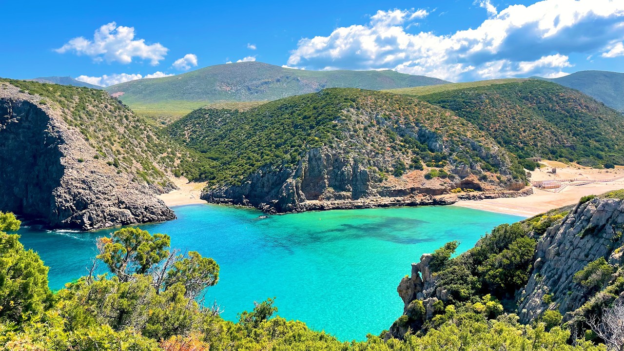 Sardinia Walking Tour: Cala Domestica (Buggerru, Sud Sardegna) [Sardegna 4k]