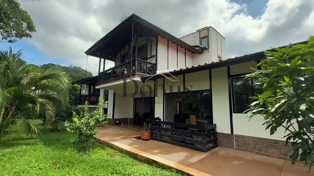 Casa Campestre en Venta Norte de Armenia $998m | Lote 1.800 m² | 4 Habs