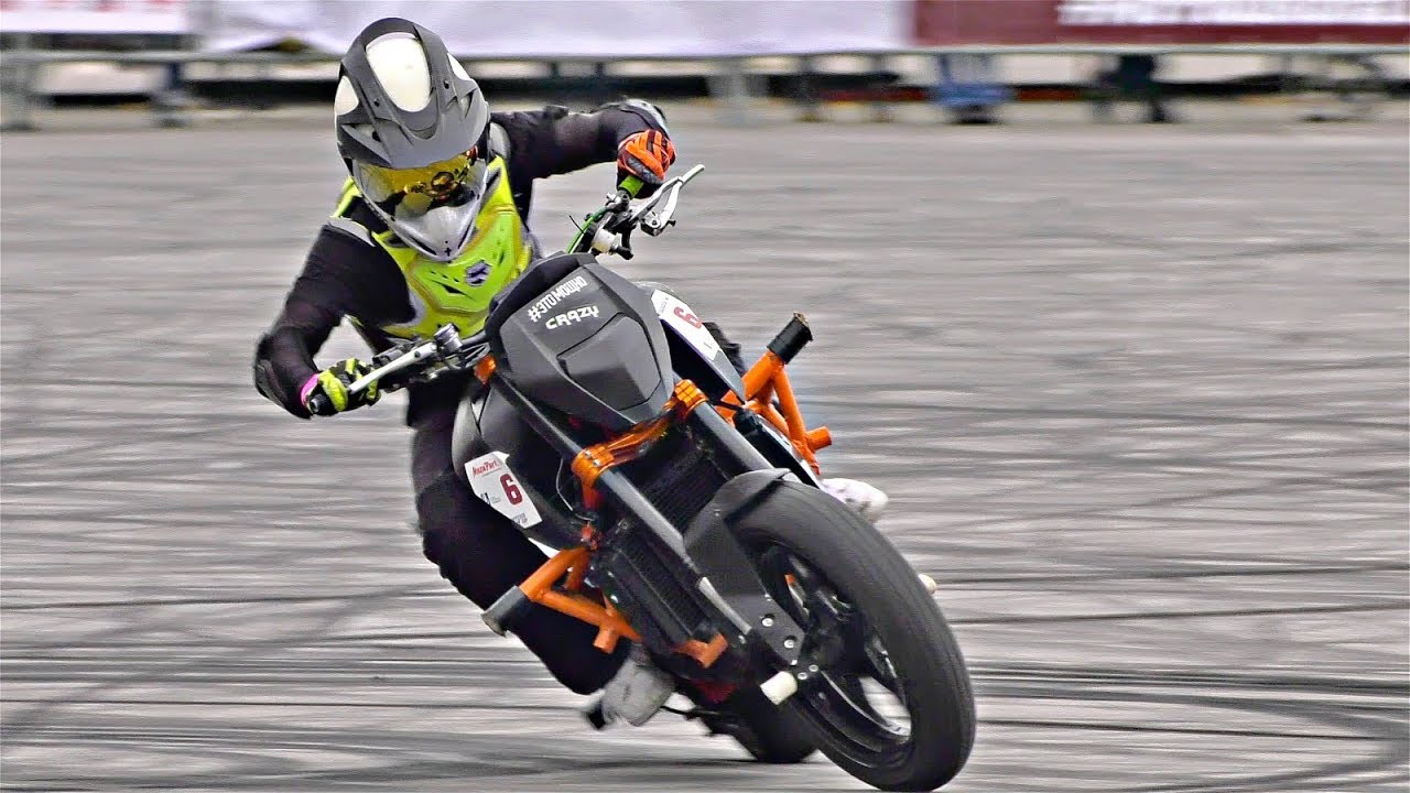 Стант на KTM 690 Duke