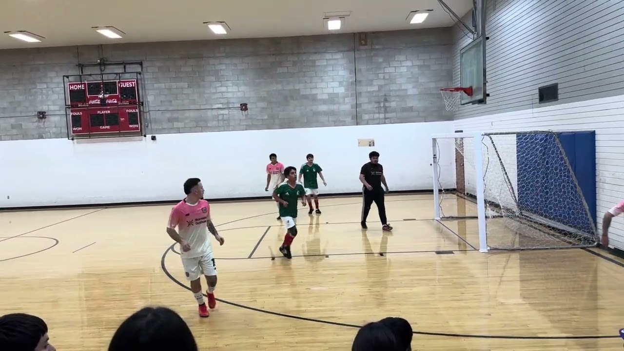 Fut Sal Indoor soccer (Armadillos🩷 vs Blue Devils🇲🇽) Part 1 YMCA 