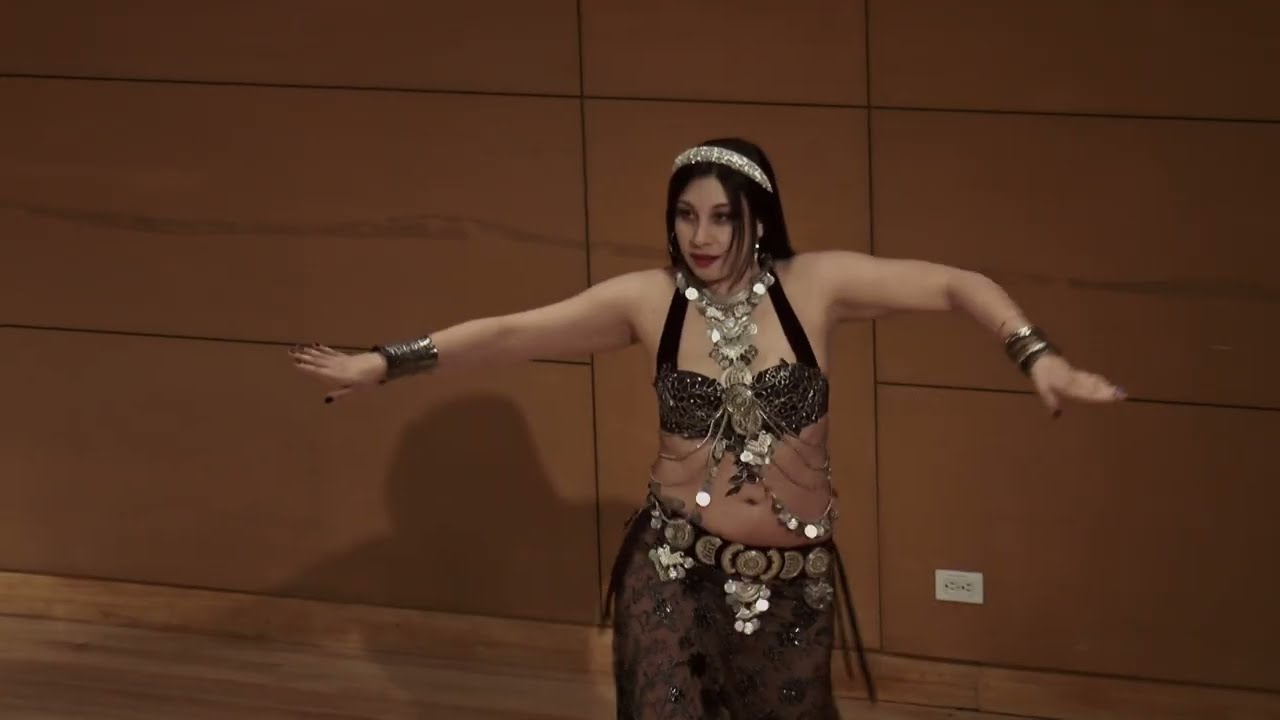 Laura Phoenix Karma Echoes- Luminis 2025