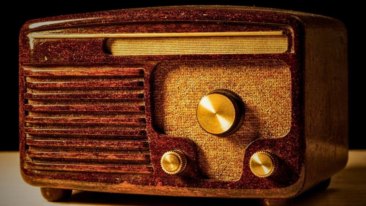 Vintage Morning Radio Jazz Vol. [4] – 1930s 1940s Vintage Swing & Vinyl Background Music