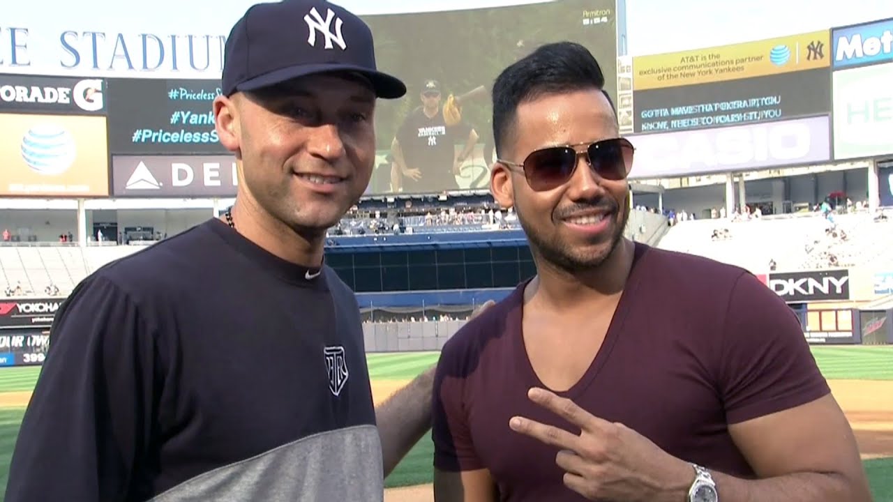 ¿Qué tal lanza la pelota Romeo Santos?