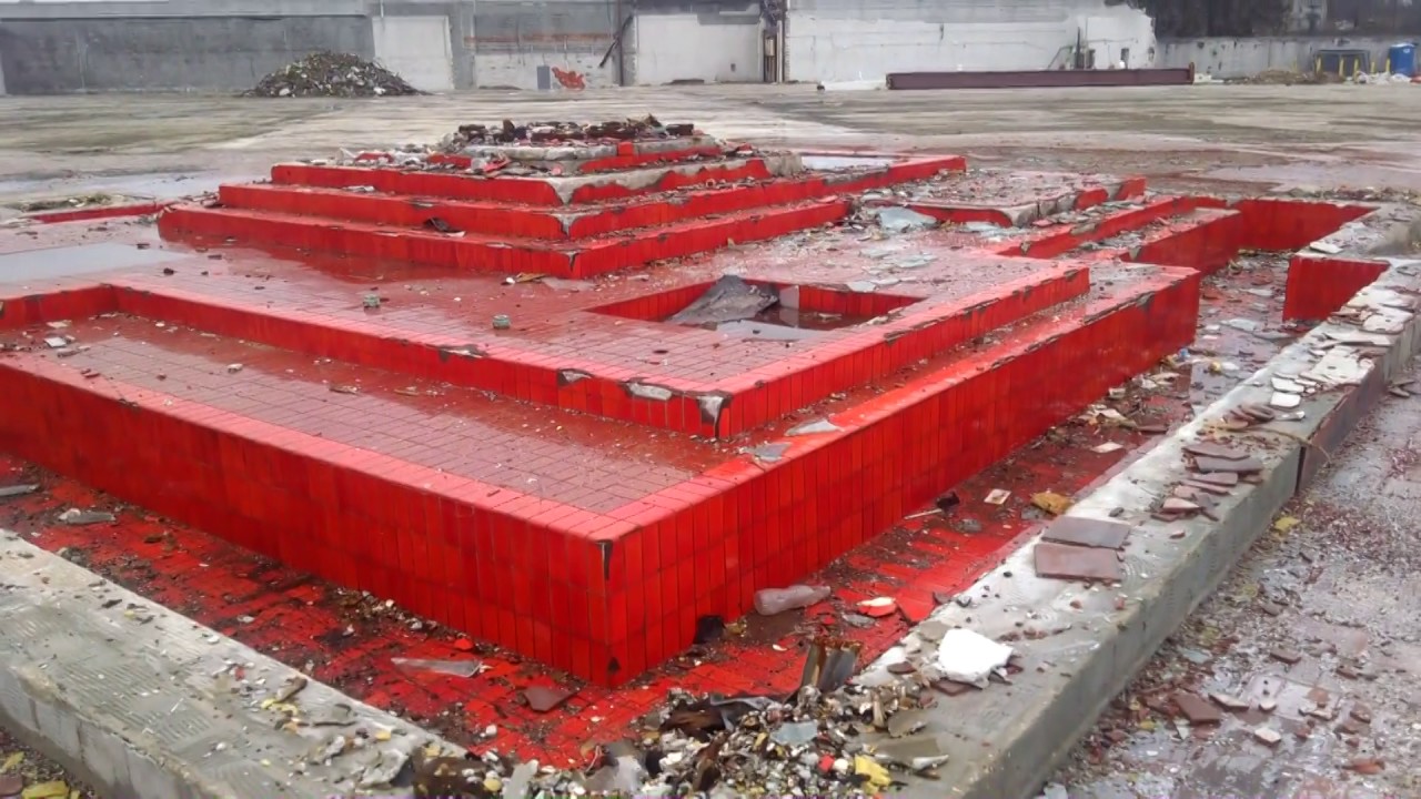 Rolling Acres Mall:  Exclusive JC Pennys footage & some other clips not seen yet....