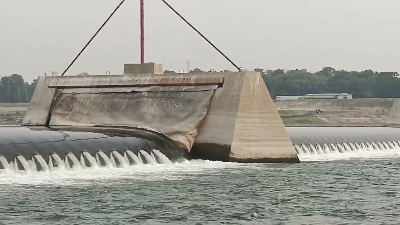 মহানন্দা নদীর রাবার ড্যাম