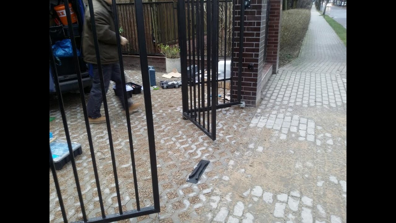 Modern Gate - Brama Harmonijkowa  łamana Cynkowana Ogniowo i Malowana Proszkowo  Poznań