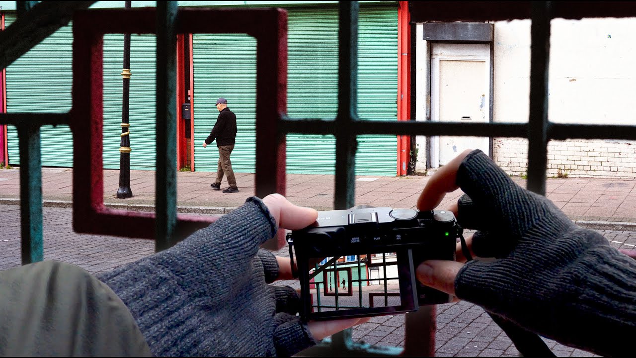 Creative Street Photography in Liverpool (POV & Voiceover)