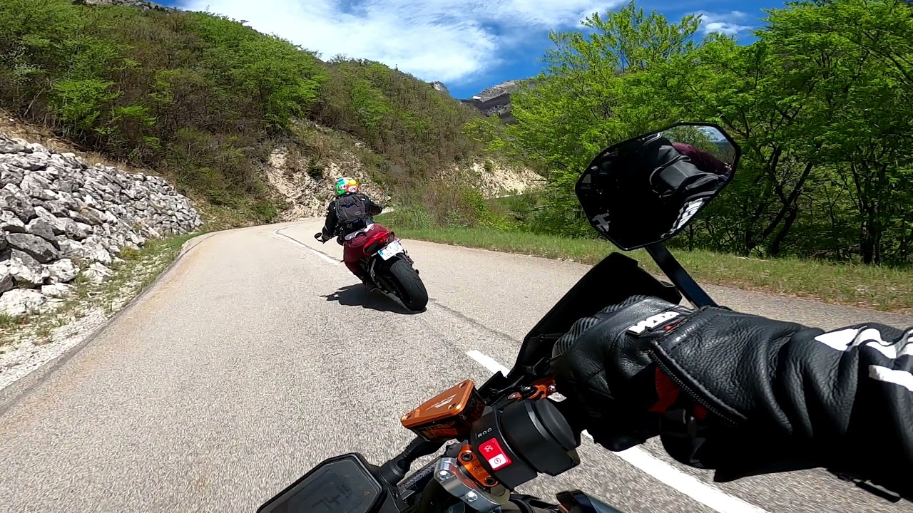Le Vercors suite ktm 790 duke le Col de Rousset balade motos