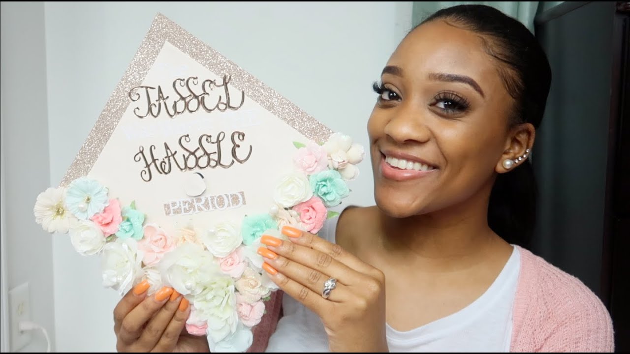 DIY Graduation Cap 👩🏽‍🎓🌸 #DIY #graduationcap