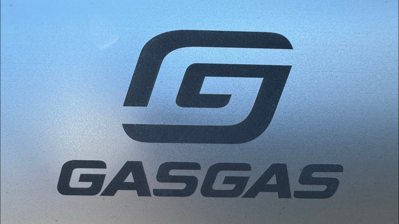 GasGas EC300 GP (2025) Spark Arestor installation