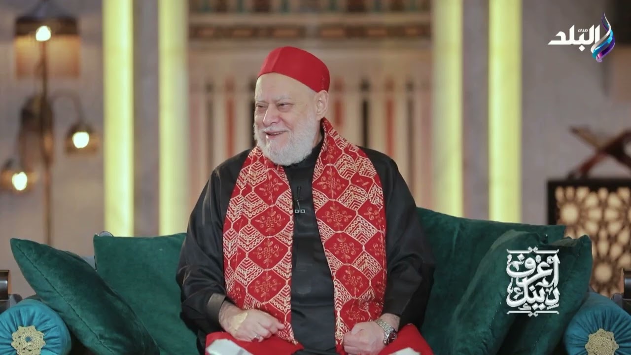 أدب الوقوف بين يدي الله .. ما حكم النظر إلى السماء أثناء الصلاة؟