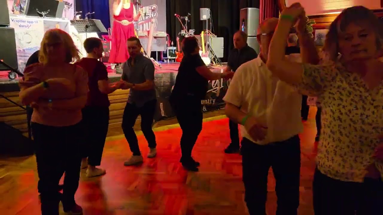 Every little thing med Quicktime Duo Dansegalla Vallset Samfunnshus Dansnytt Inger Lise Johansen