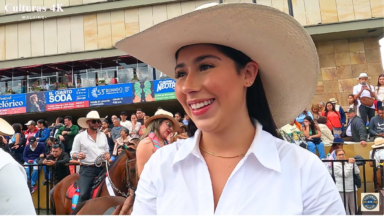 Only Extremely Beautiful Women Riding