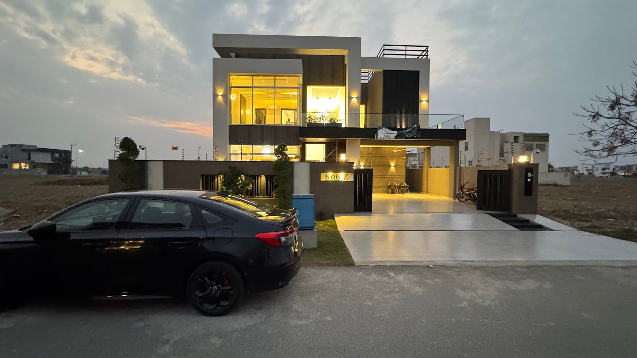 1 KANAL ULTRA MODREN DESIGN HOUSE For SALE IN DHA PHASE 7 CALL 📞  0307-6089887 