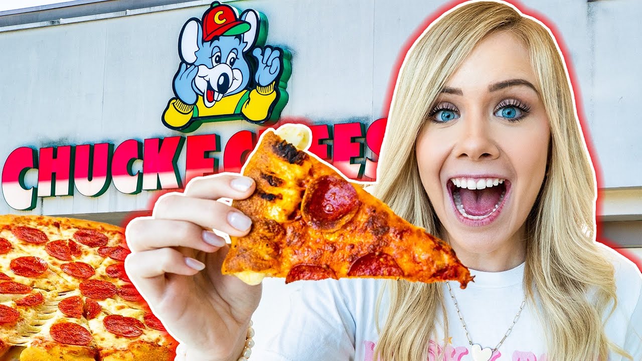 ORDERING EVERYTHING ON THE MENU AT CHUCK E CHEESE!