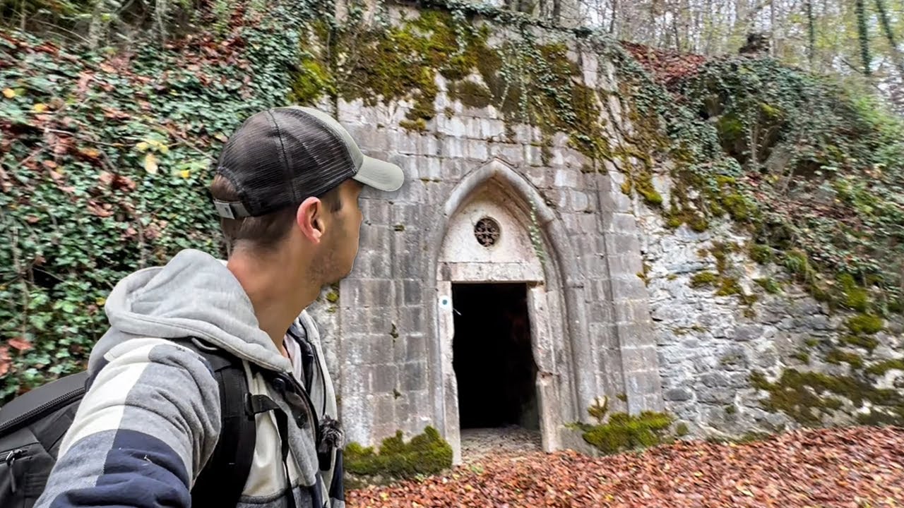 Povestea criptei din mijlocul padurii - Obiective turistice mai putin cunoscute