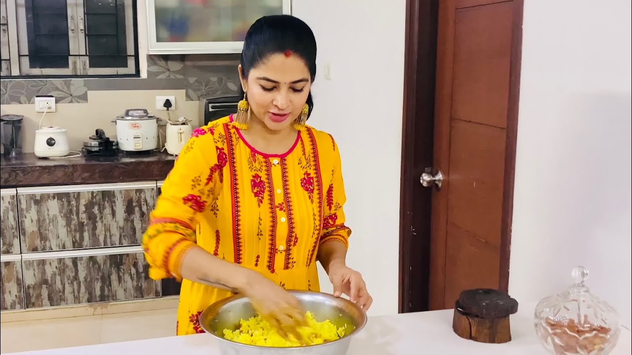 శ్రావణమాసం వచ్చిందిగా నిమ్మకాయ పులిహోర కలిపేద్దాం || quickest dish Lemon rice