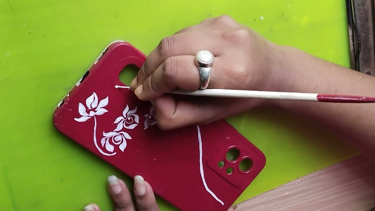 KOLKA DESIGN ON PHONE COVER || PHONE COVER DIY