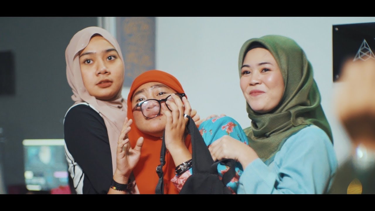 Ratu Pantun 9