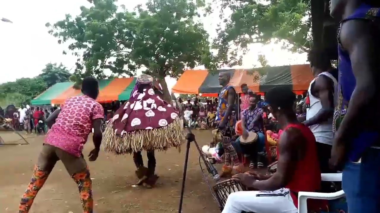 SONORISATION ET SERVICE TRAITEUR ISSIA 0709644550 - 0505928289