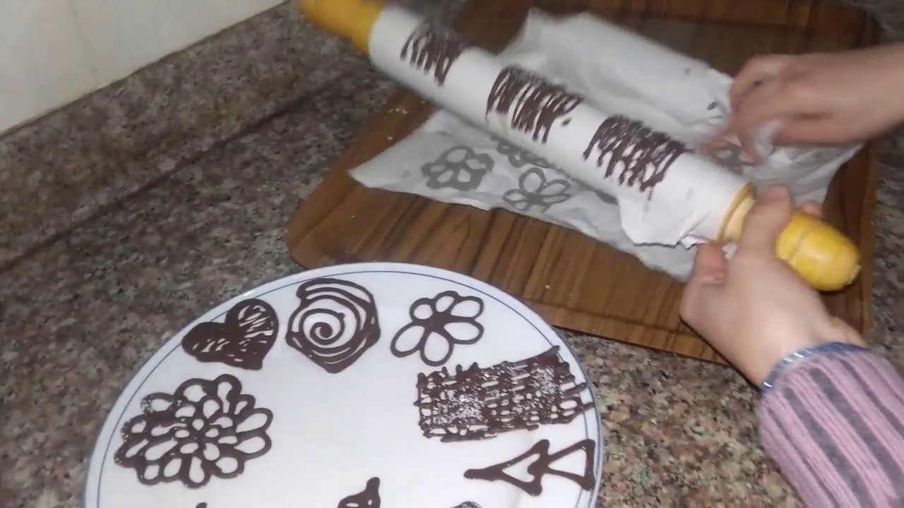 صنع قالب الحلوى ❤كورنيه للتزيين فقط بورق الزبدة ❤ chocolate