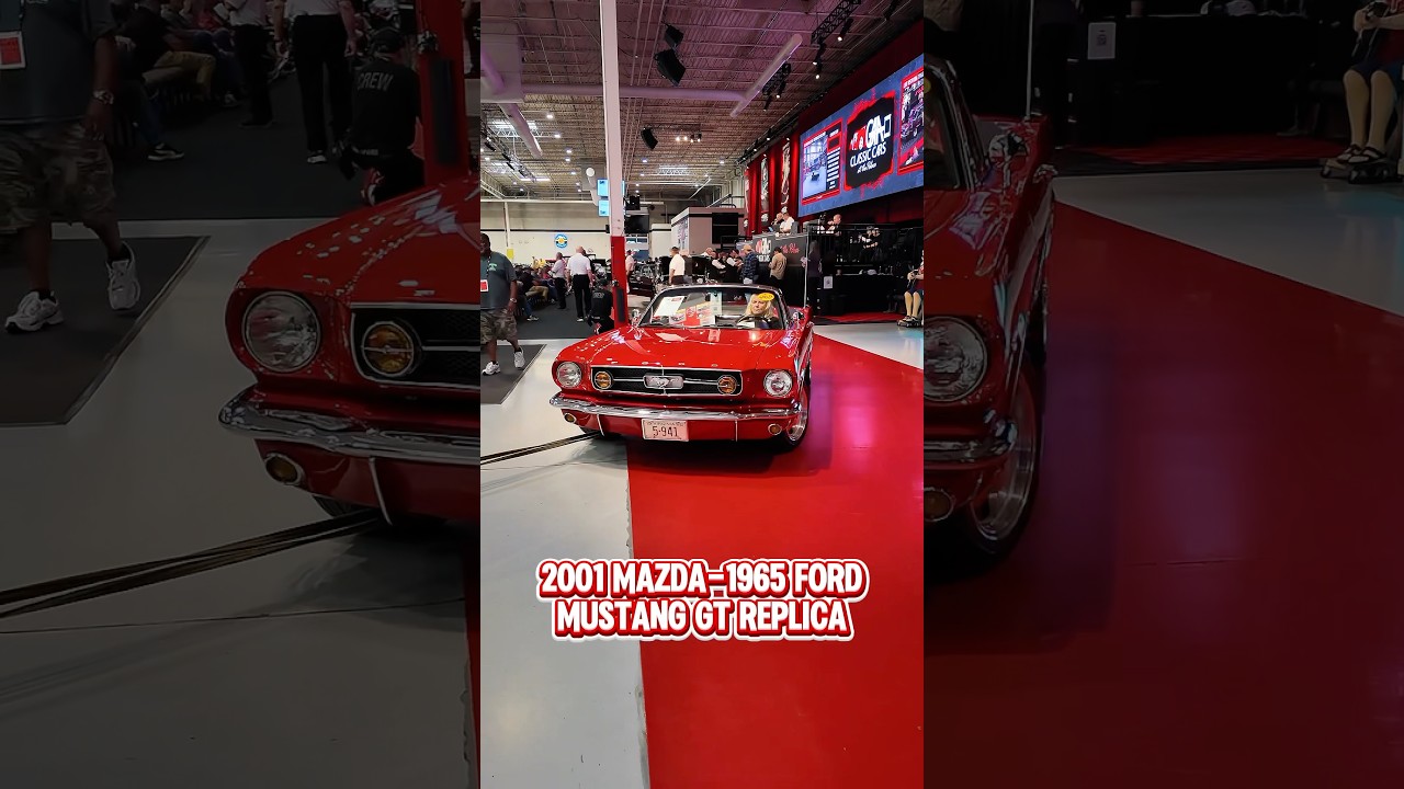 Mazda 2001 года выпуска, реплика Ford Mustang GT 1965 года. 