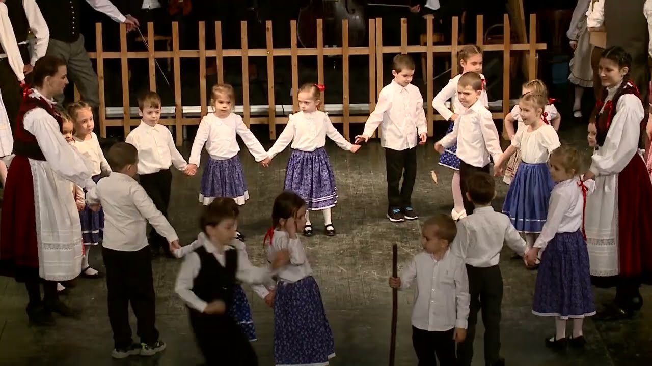 Vásári forgatag a Kiskun Táncegyüttessel