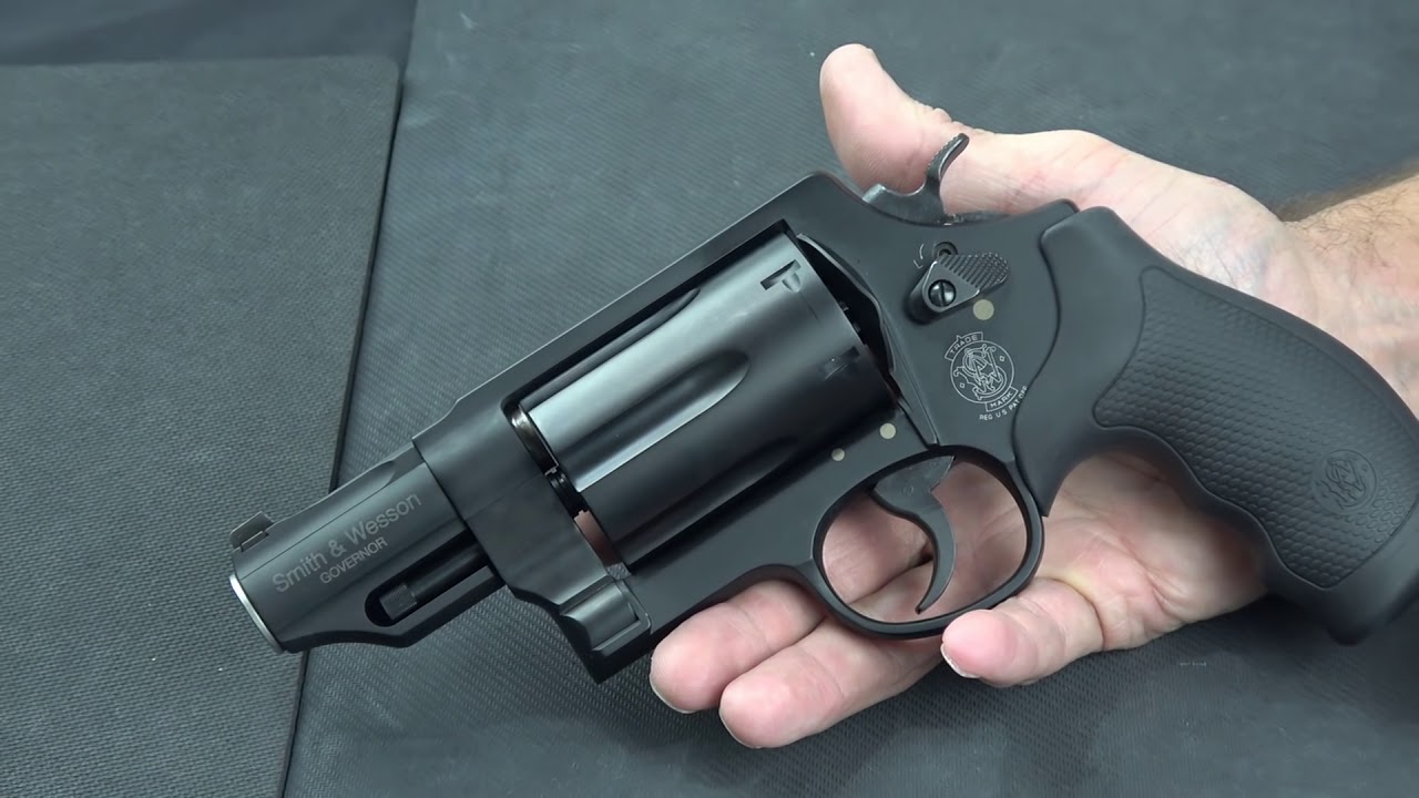 S&W Governor — уникальный револьвер с большой рамкой