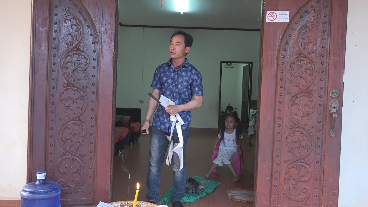 Kue lee los pab hu kuv Ob Tug me Tub Plig