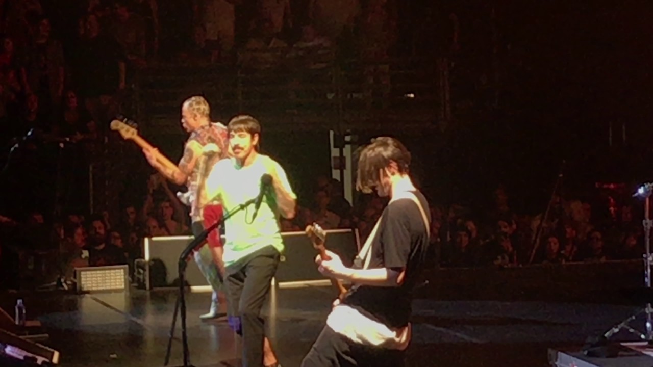 Red Hot Chili Peppers - Fire - (Jimi Hendrix) with Jack Irons - Chicago July 1, 2017