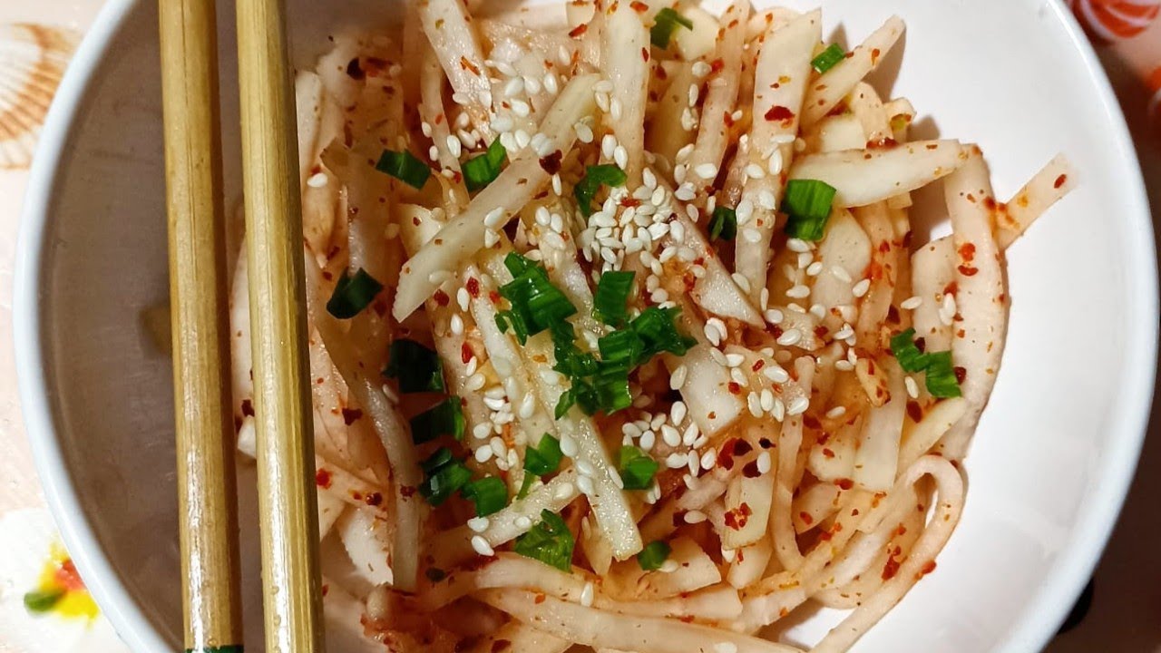 Japon Turpundan Salata Tarifi | Daikon salad - Japanese Cuisine