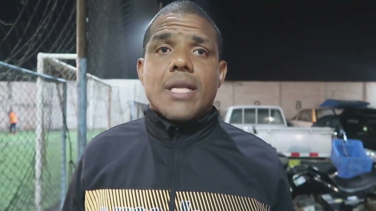 Renzo Benavides - Entrenador de Walter Orme&ntilde;o femenino