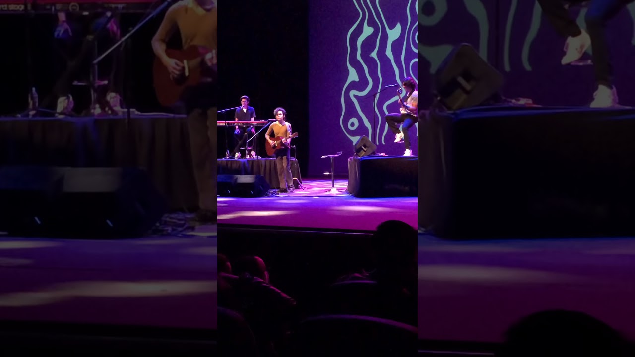 Contenta - Ed Maverick(Toluca en Vivo)