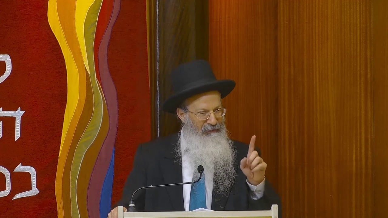 האם חלב אישה כשר? - הלכות כשרות החלב | הרב אליעזר מלמד