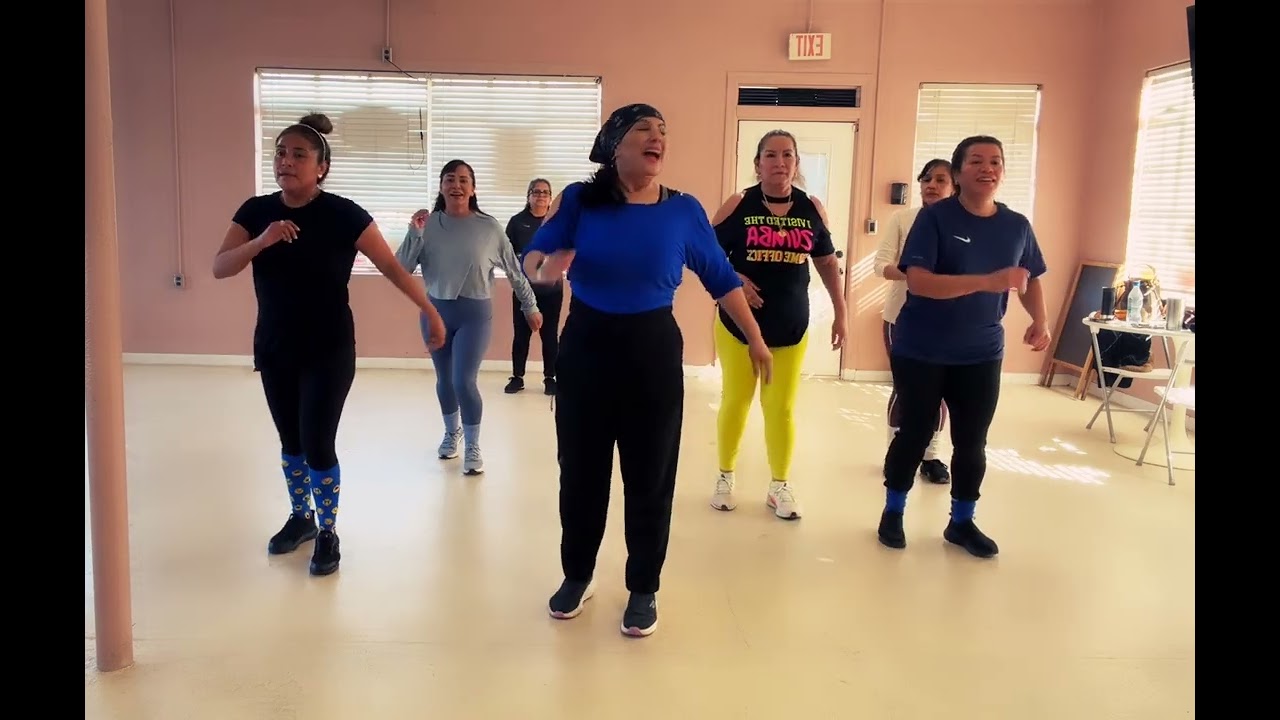 Ella quiere hmm haaa remix ZUMBA