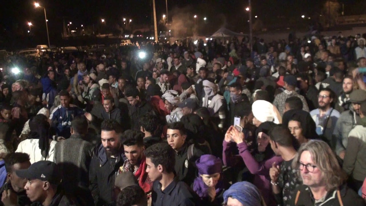 قادر ترهانين  Kader Tarhanin 10 Algérie Festival des Nomades 2018 M'hamid (modif son)