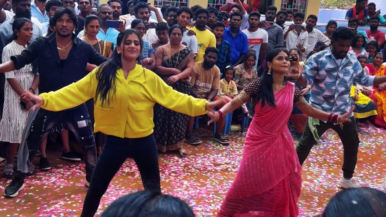 4K Tamil Actress  Divya Duraiswamy and Priya Madhu | Insta fame dancers | Kulasai Dasara Disco 2024