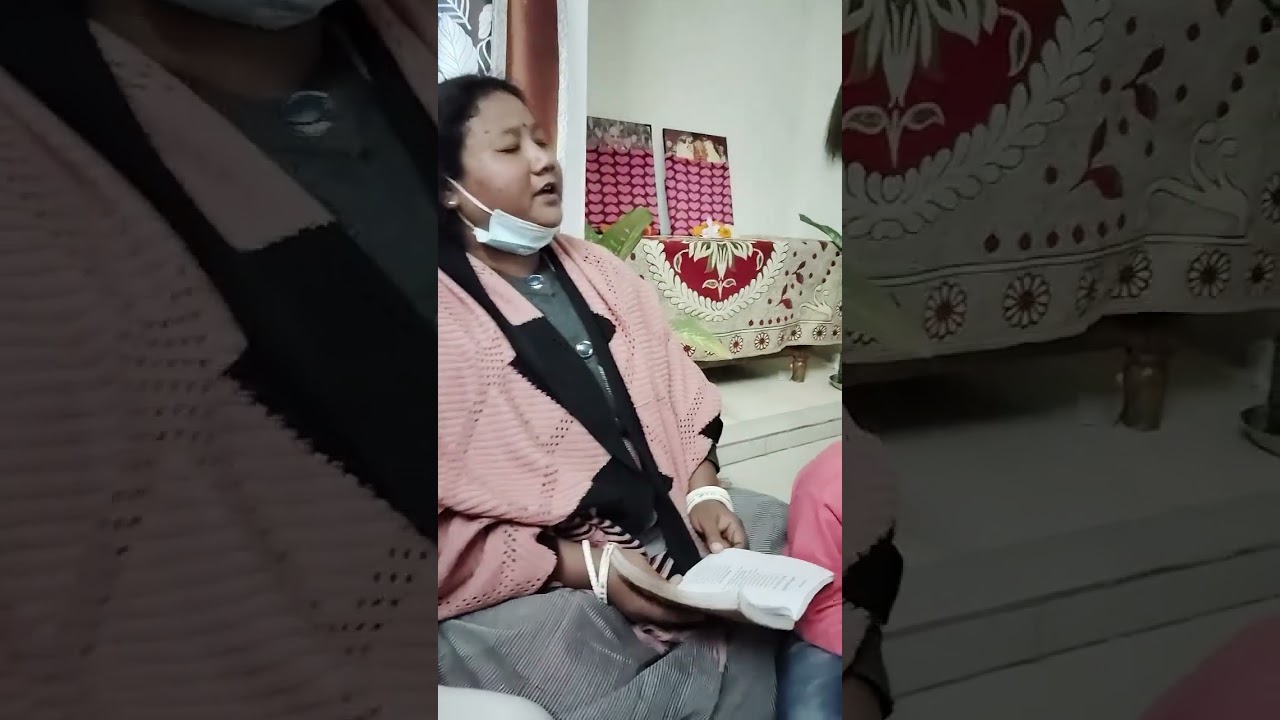 শ্রীকৃষ্ণচৈতন্য  প্রভু দয়া কর মোরে/ শ্রীমতি রূপা মাতাজীর কন্ঠে