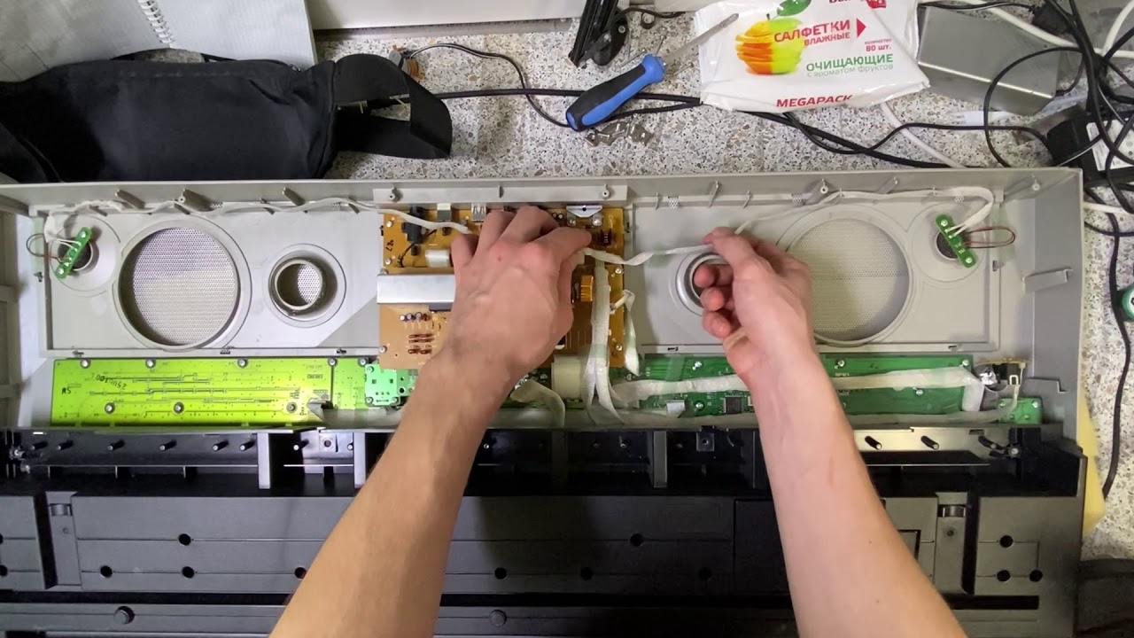 Yamaha PSR S500 Разборка Ремонт Обслуживание Профилактика Чистка A look inside