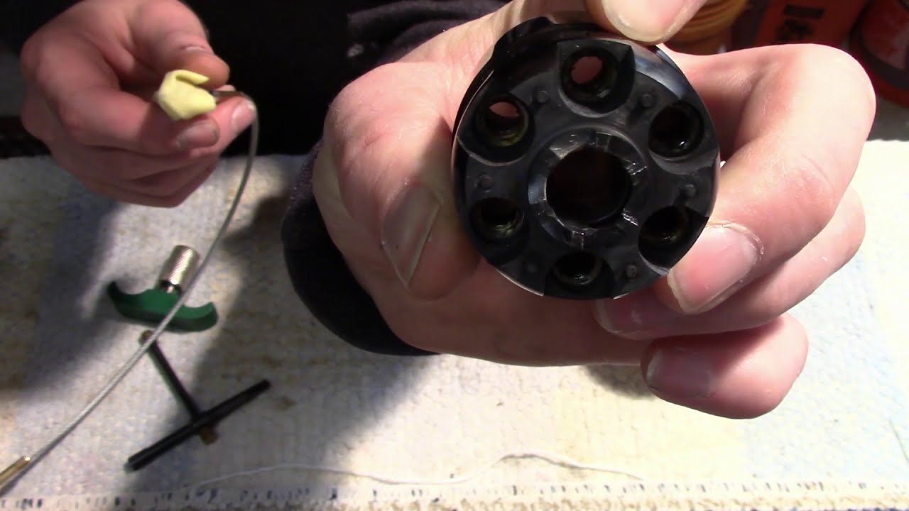 Cleaning my Pietta 1851 Navy Revolver! (from disassembly to re-assembly)