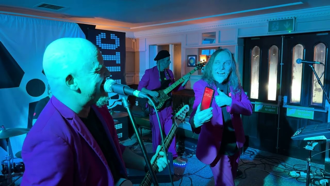 Atomic - Rush hour 31-01-2026 filmed by Eyam Media