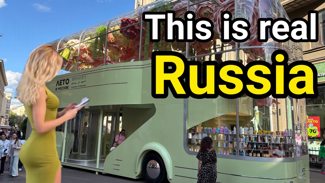 You Won’t Believe What We Saw in Moscow’s Arbat Street! 😲🇷🇺
