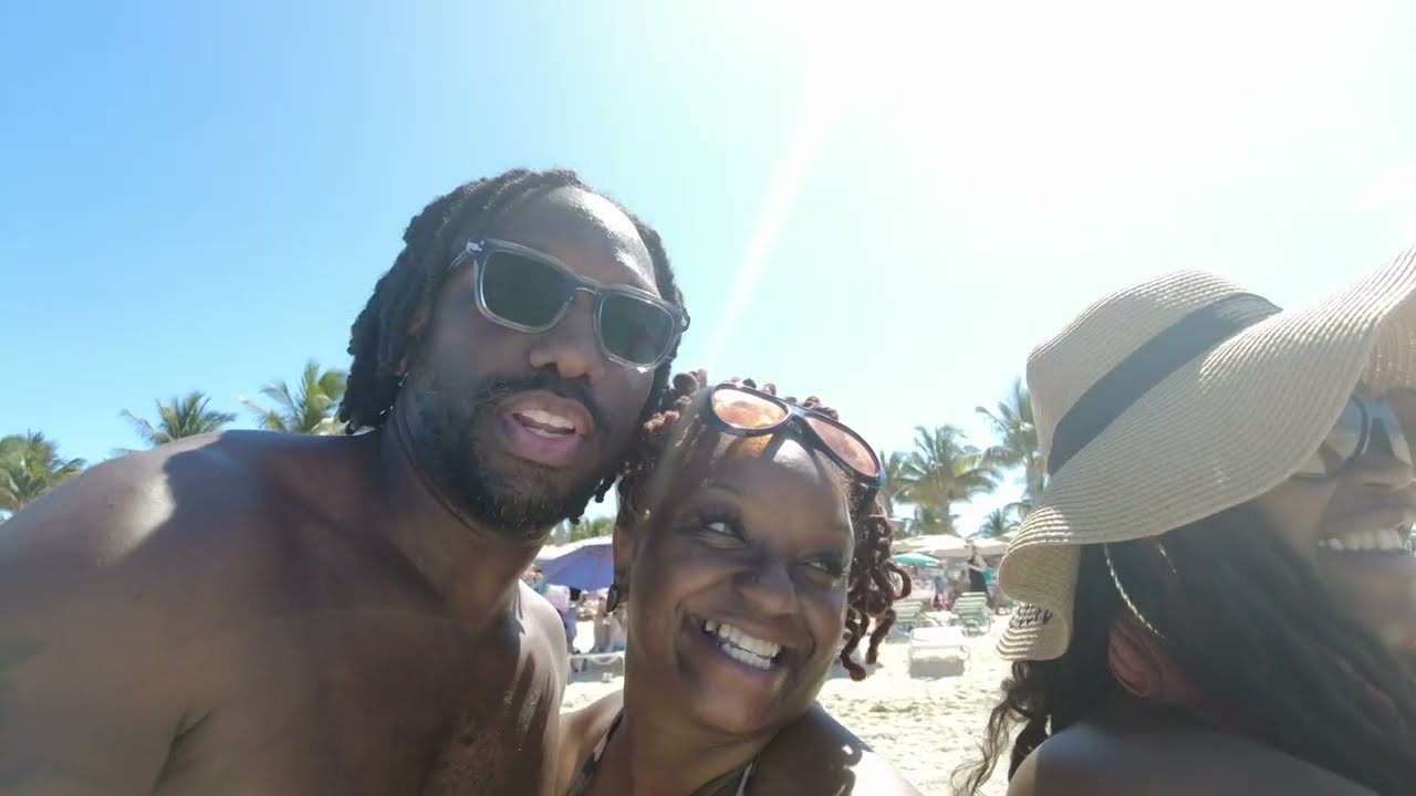 Singing at Sea! Karaoke + BIMINI Beach Club on Virgin Voyages 🚢🎤