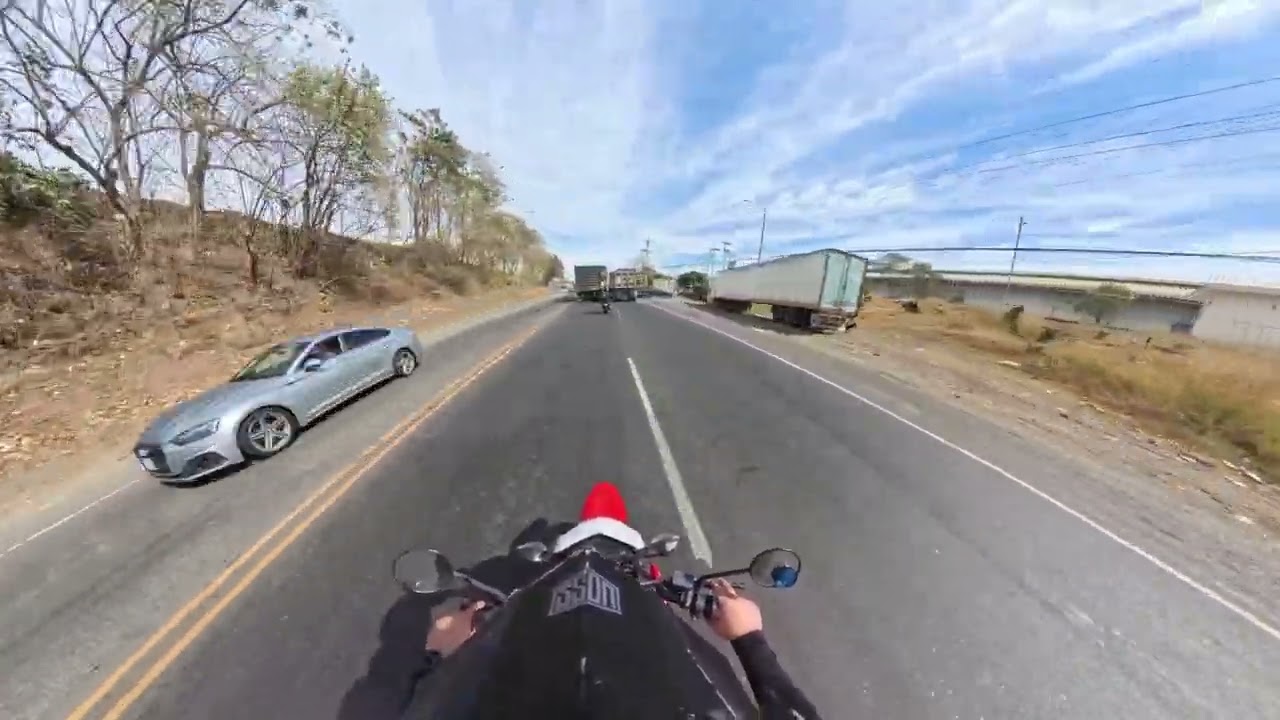 De Puntarenas a San José en Honda XR150 | Ruta completa desde Hotel Fiesta 🏍️🇨🇷