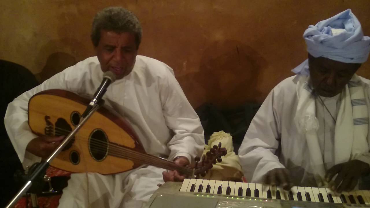 الأستاذ فكرى الكاشف