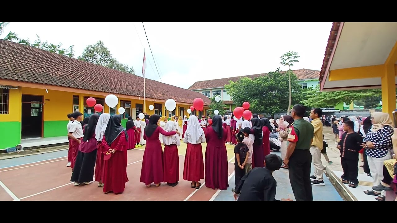 Pelepasan Balon
