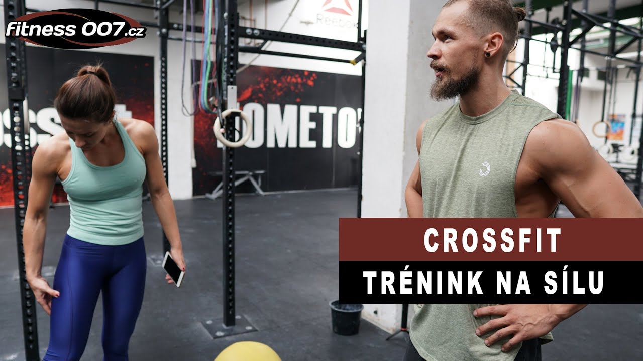 CROSSFITOVÝ TRÉNINK. Trénink na sílu. Jak udělat správně toes to bar nebo push press?